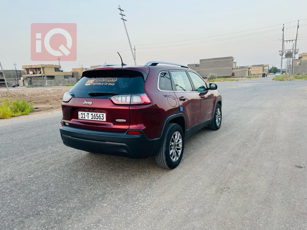 Jeep Cherokee
